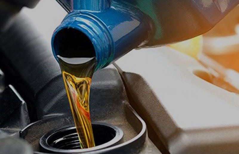 what type of oil for my lawn mower